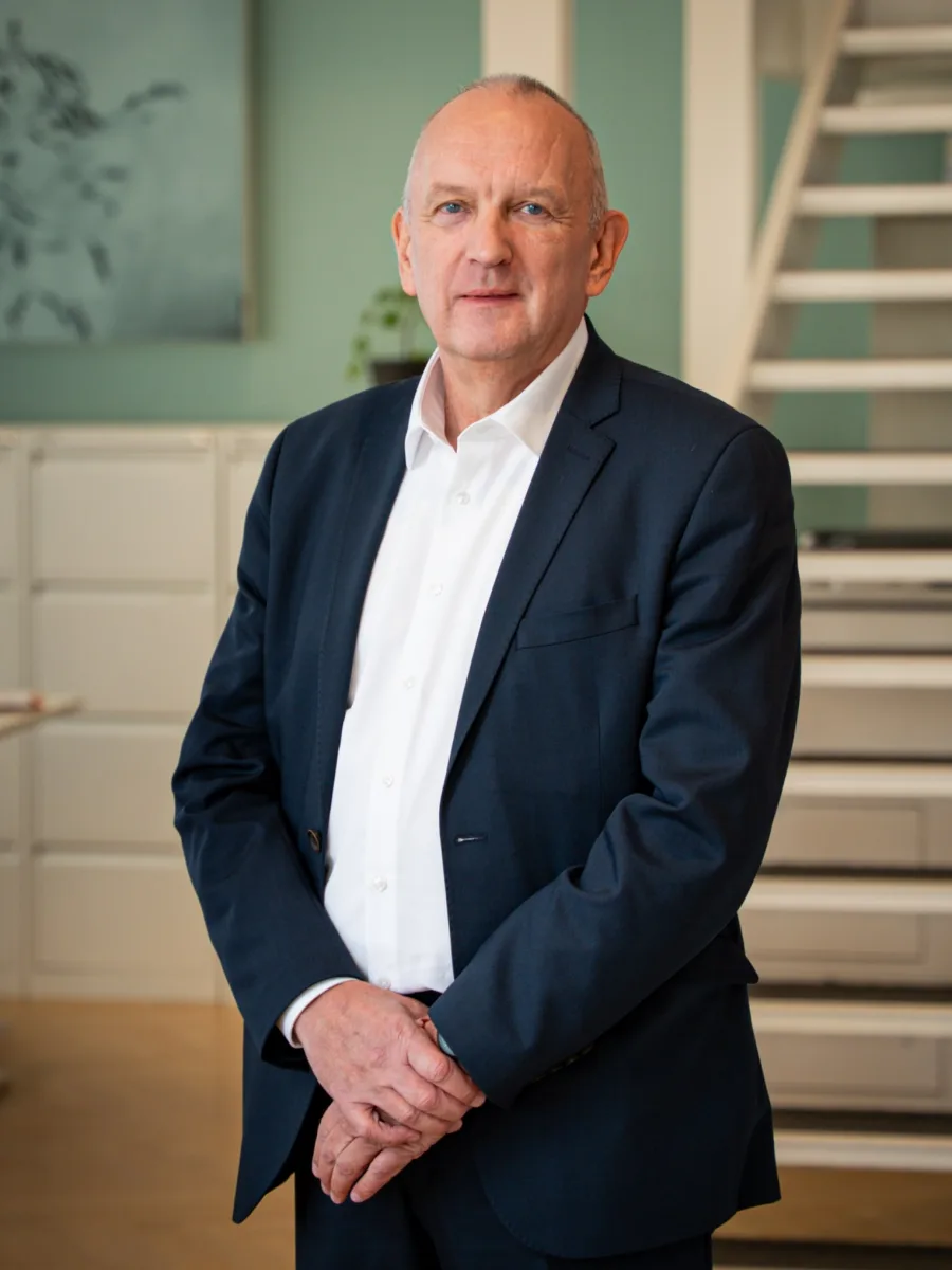 Portræt af Kim Nielsen Hvam, Advokat (H)